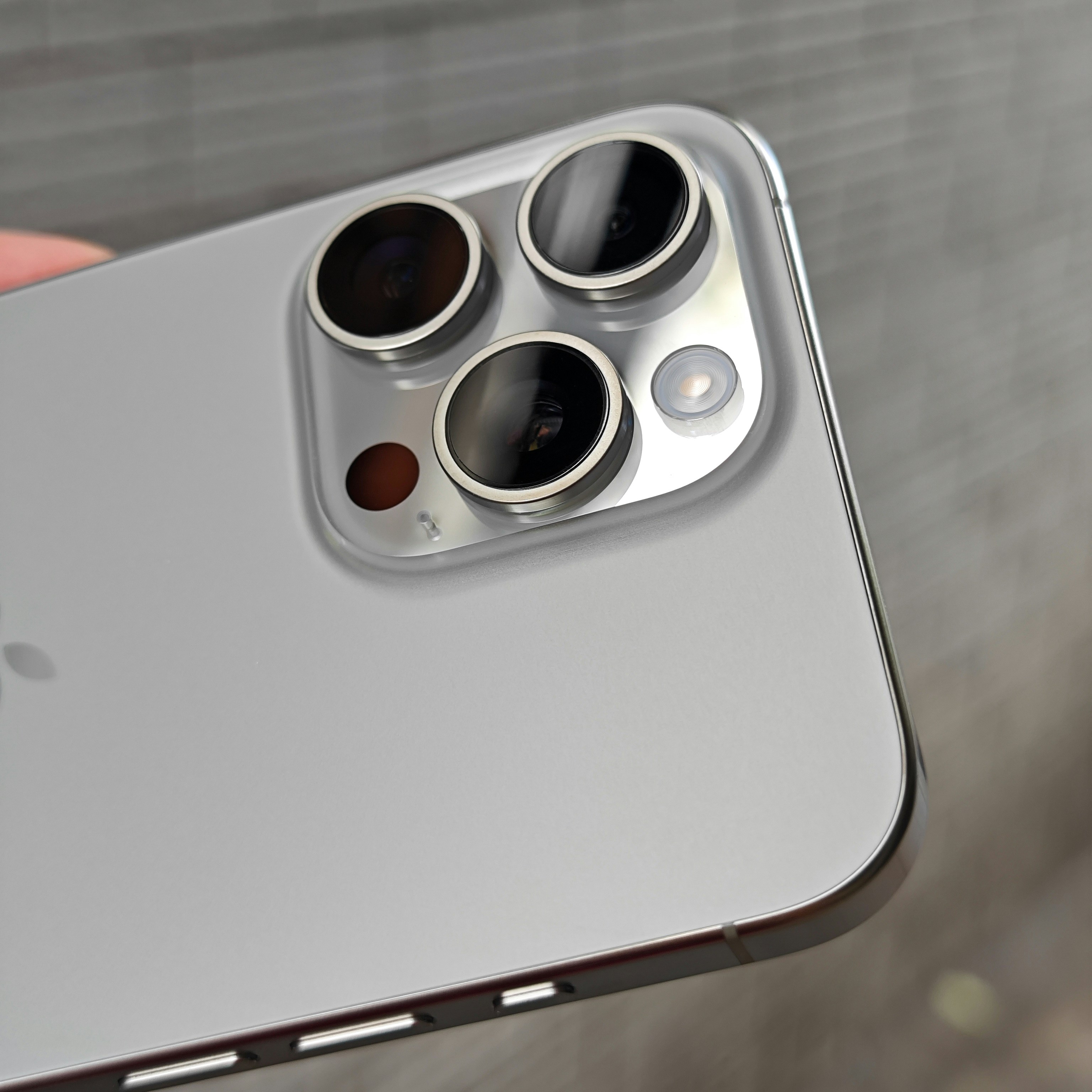 iPhone 15